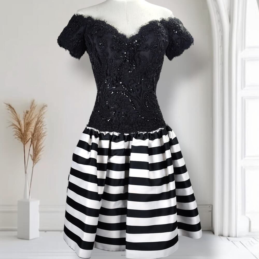 Vintage 1980s Chris Kole for Saks Beaded Gothic Stripe Dress Size 2 Drop Waist